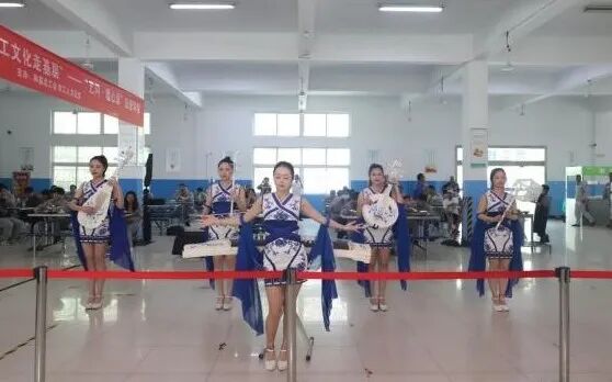 1757931810112809.jpg 3.jpg